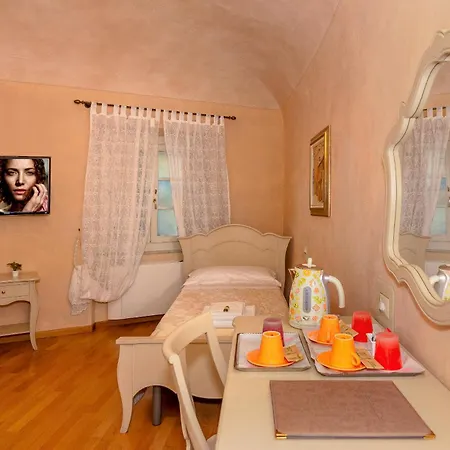 ゲストハウス Residenza D'epoca Relais I Miracoli 2*