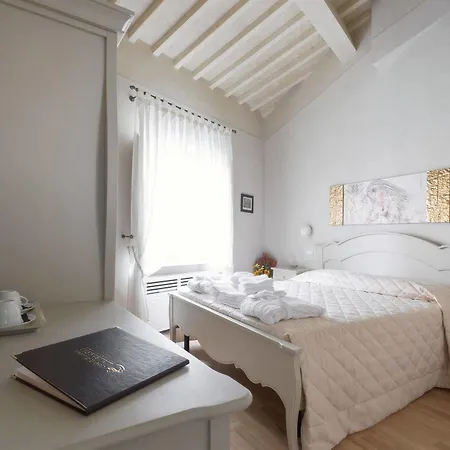 Residenza D'epoca Relais I Miracoli ピサ